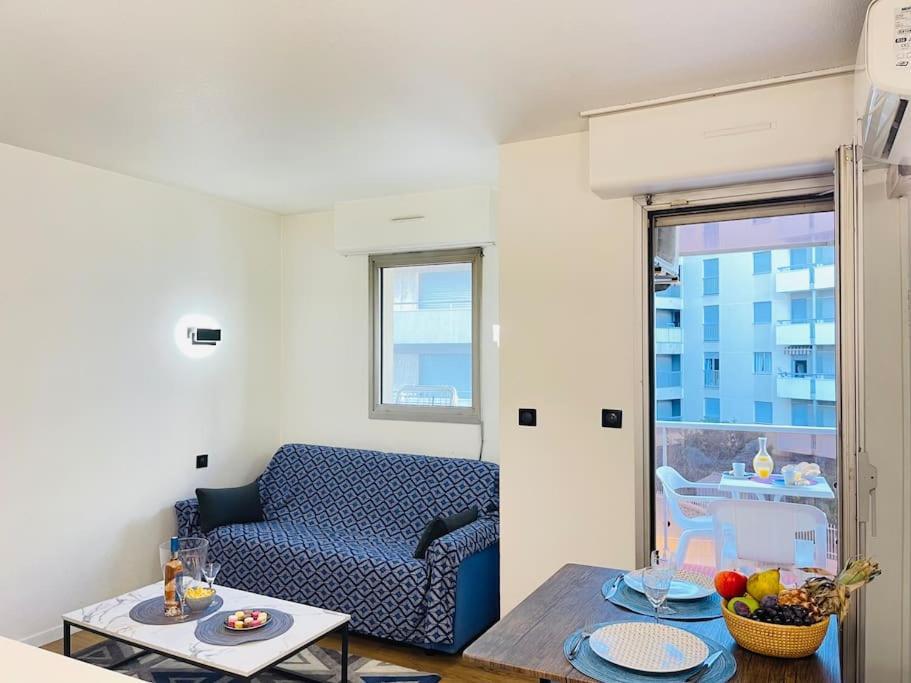 Le Chevrefeuille - Easystay83 Saint-Raphaël Buitenkant foto