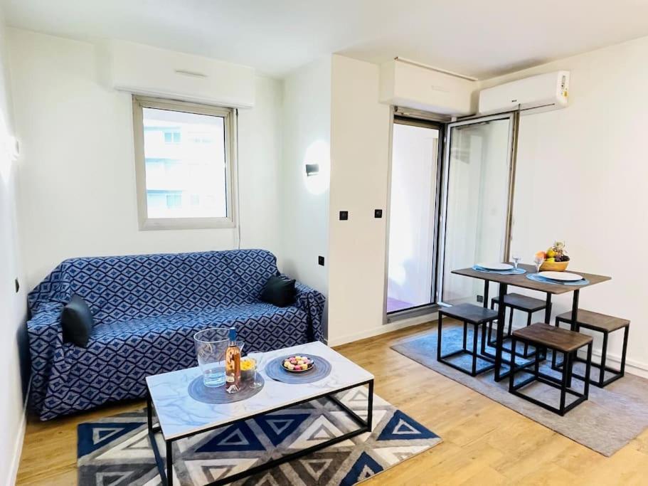 Le Chevrefeuille - Easystay83 Saint-Raphaël Buitenkant foto